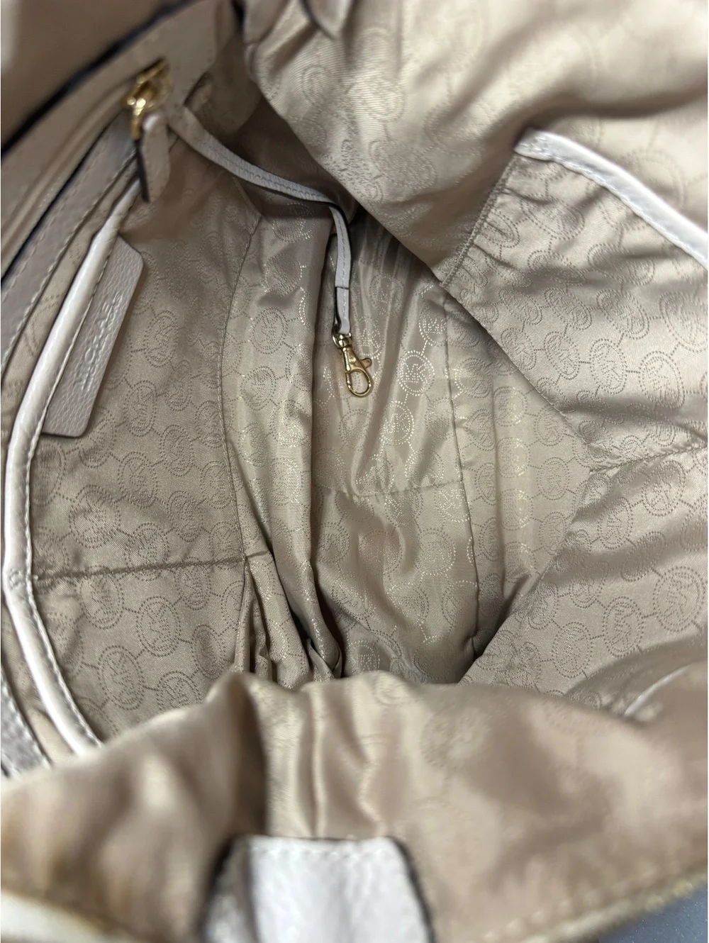 Michael Kors Ivory Pebbled Leather Large Hobo Shoulder Bag